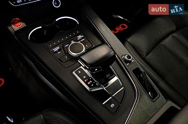 Седан Audi A4 2016 в Одессе