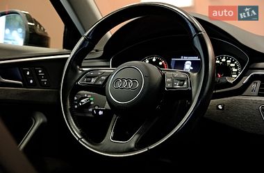 Седан Audi A4 2016 в Одессе
