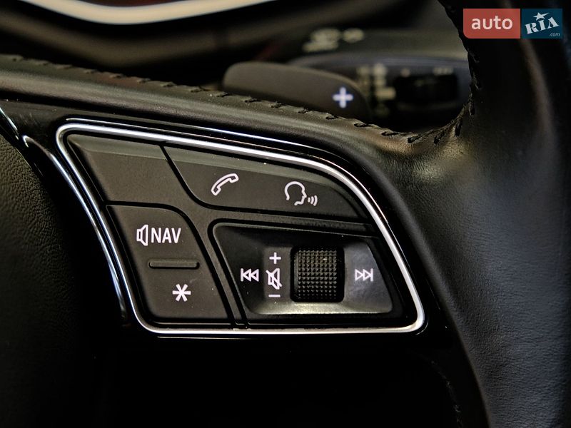Седан Audi A4 2016 в Одессе