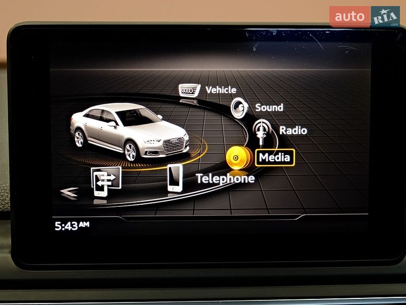 Седан Audi A4 2016 в Одессе