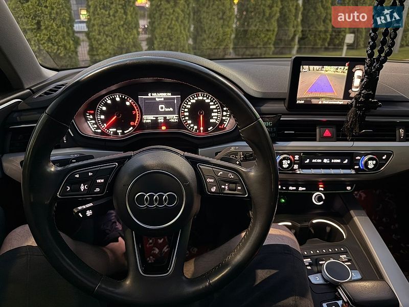Седан Audi A4 2017 в Києві