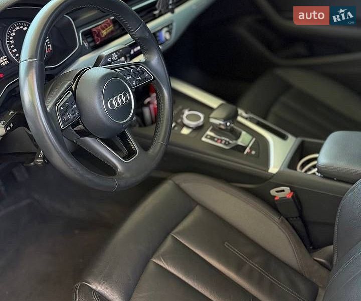 Седан Audi A4 2017 в Києві