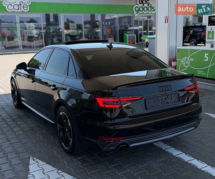Седан Audi A4 2017 в Києві