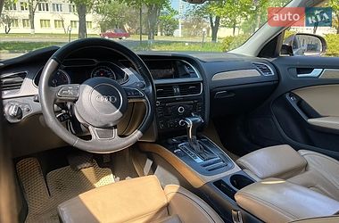 Седан Audi A4 2012 в Харькове