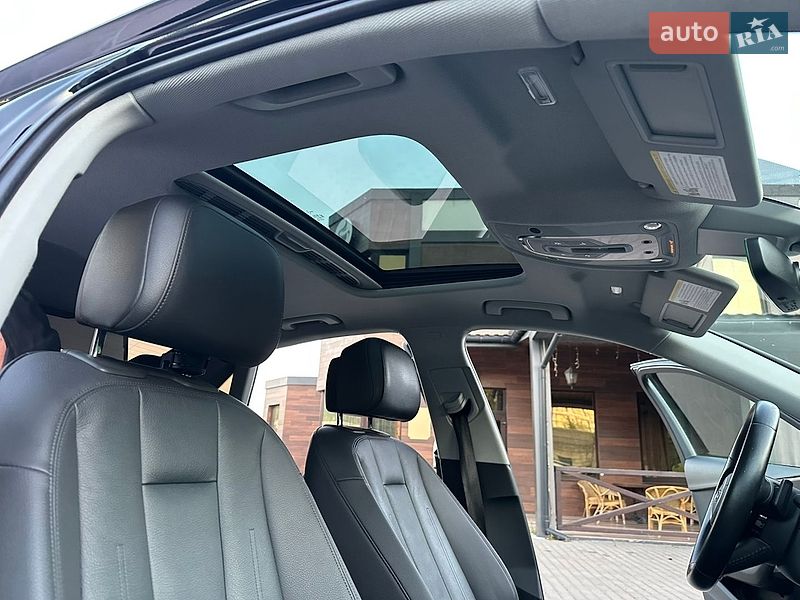 Седан Audi A4 2016 в Ровно