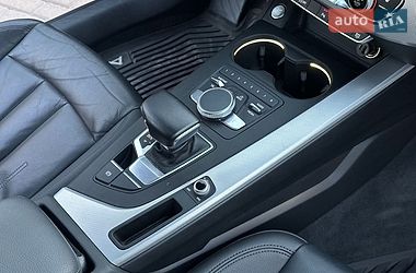 Седан Audi A4 2016 в Рівному
