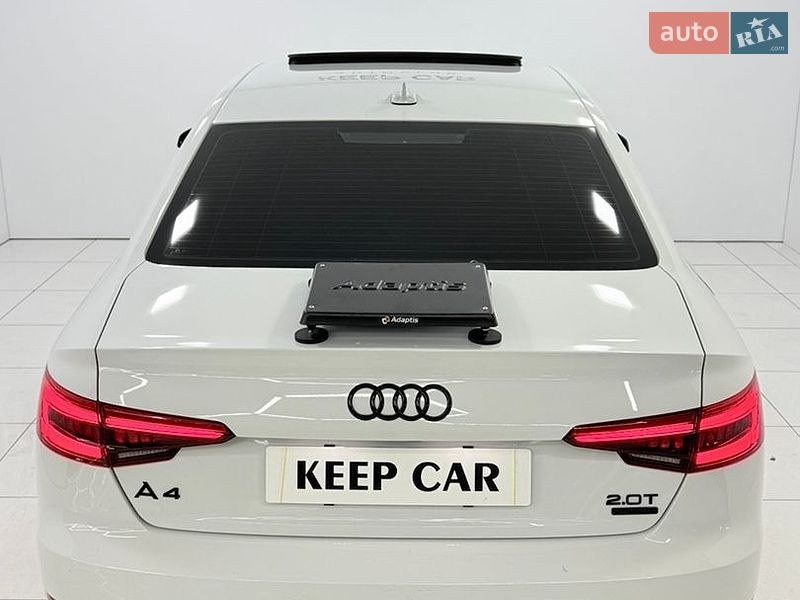 Седан Audi A4 2016 в Одесі