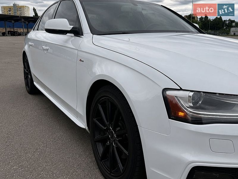 Седан Audi A4 2013 в Харкові