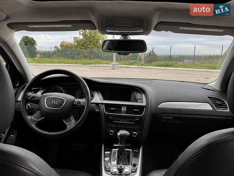 Седан Audi A4 2013 в Харкові