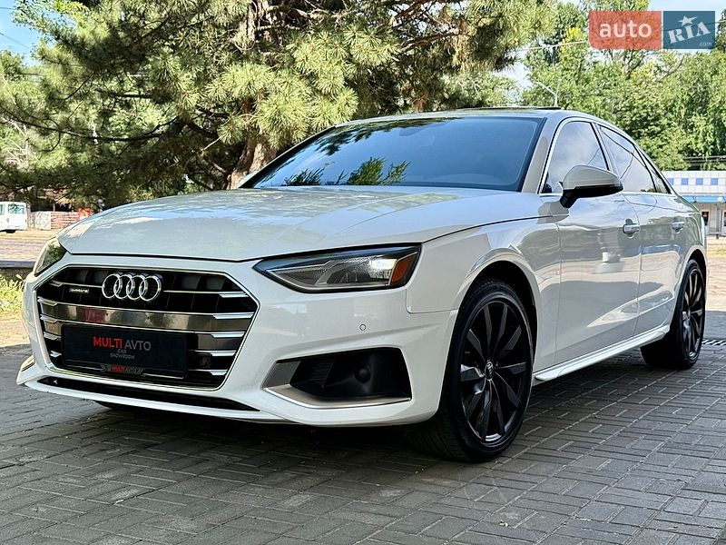 Седан Audi A4 2021 в Днепре