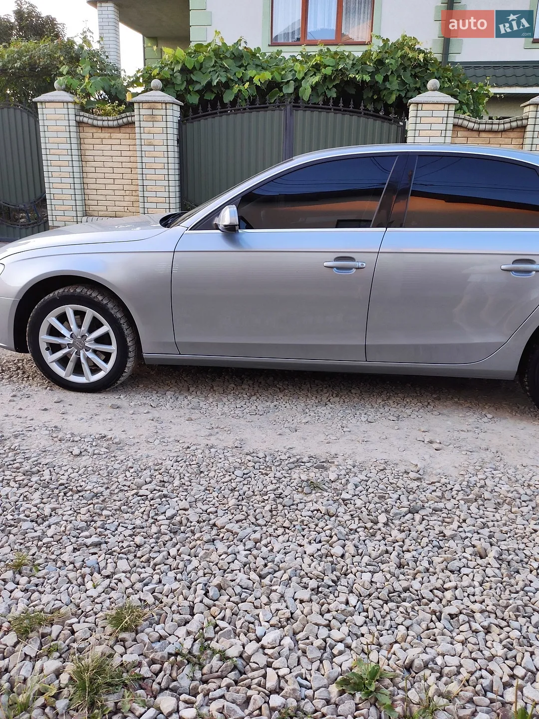 2011 Audi A4 - мініатюра 35