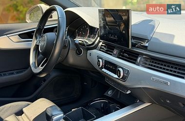 Седан Audi A4 2019 в Ивано-Франковске