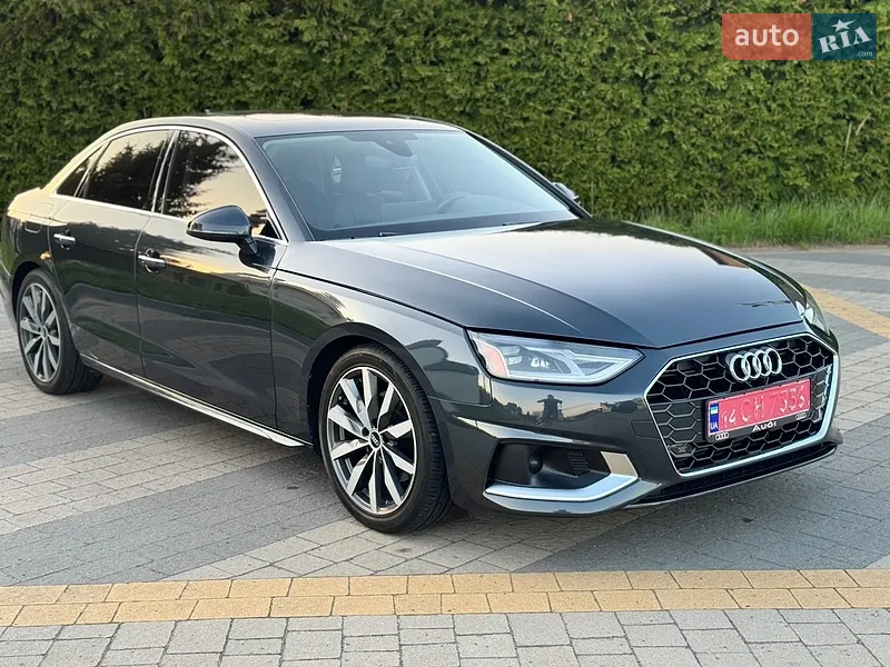 Audi A4 2021