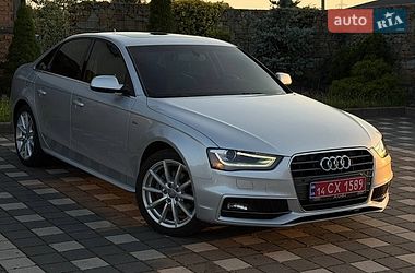 Седан Audi A4 2015 в Стрые