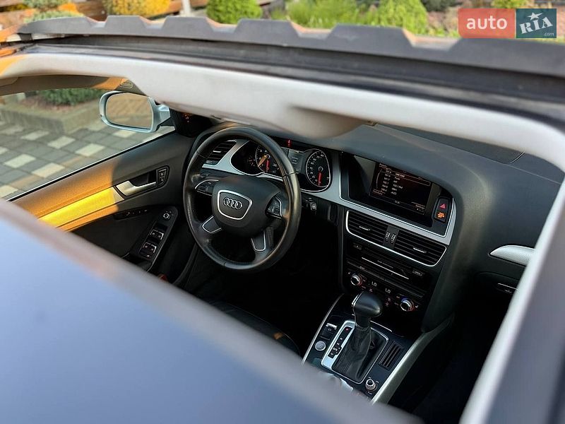 Седан Audi A4 2015 в Стрые