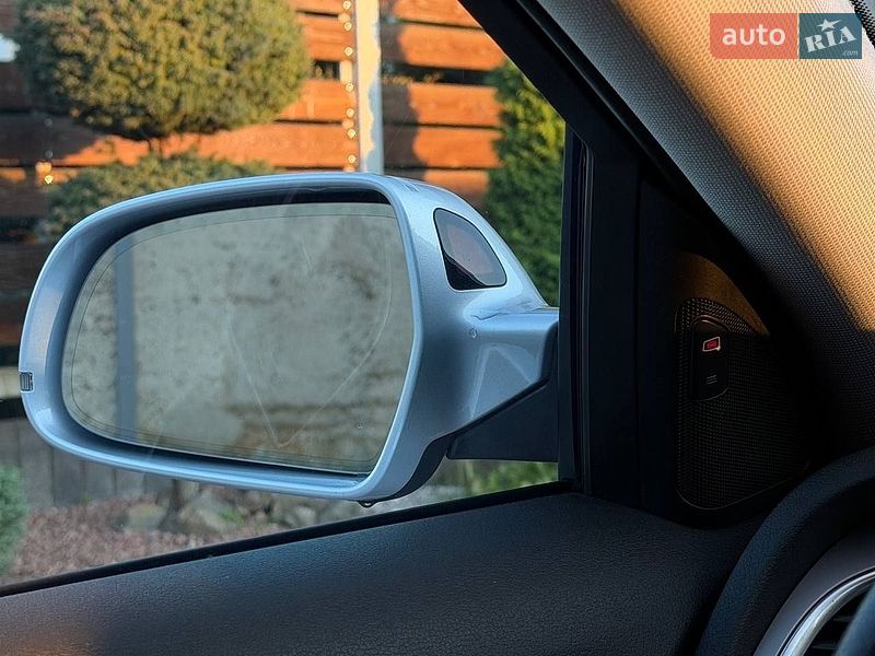 Седан Audi A4 2015 в Стрые