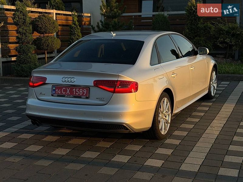 Седан Audi A4 2015 в Стрые