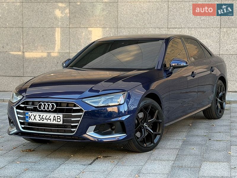 Седан Audi A4 2020 в Києві