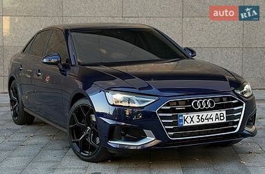 Седан Audi A4 2020 в Києві