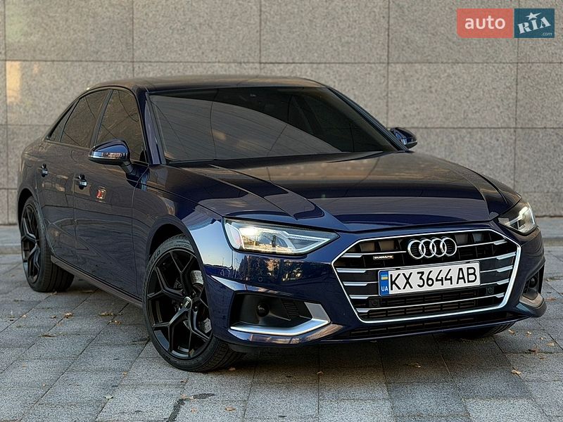 Седан Audi A4 2020 в Києві