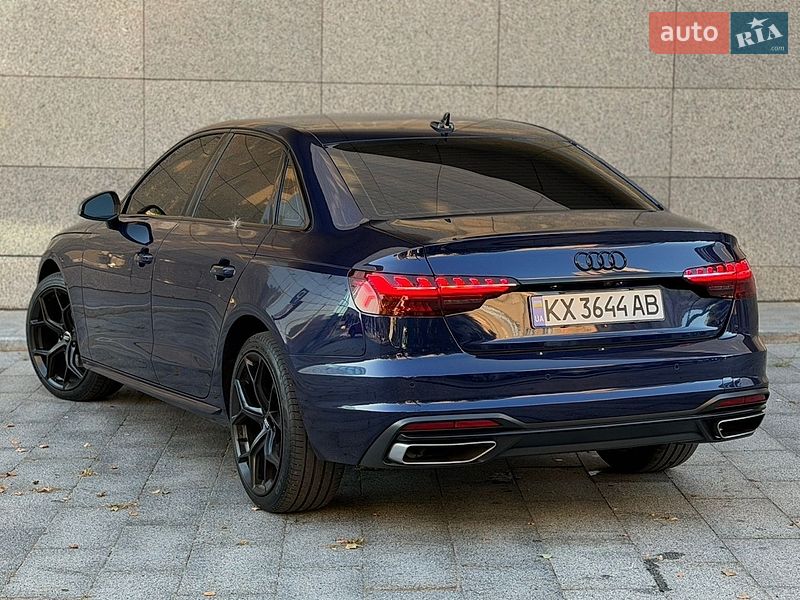 Седан Audi A4 2020 в Києві