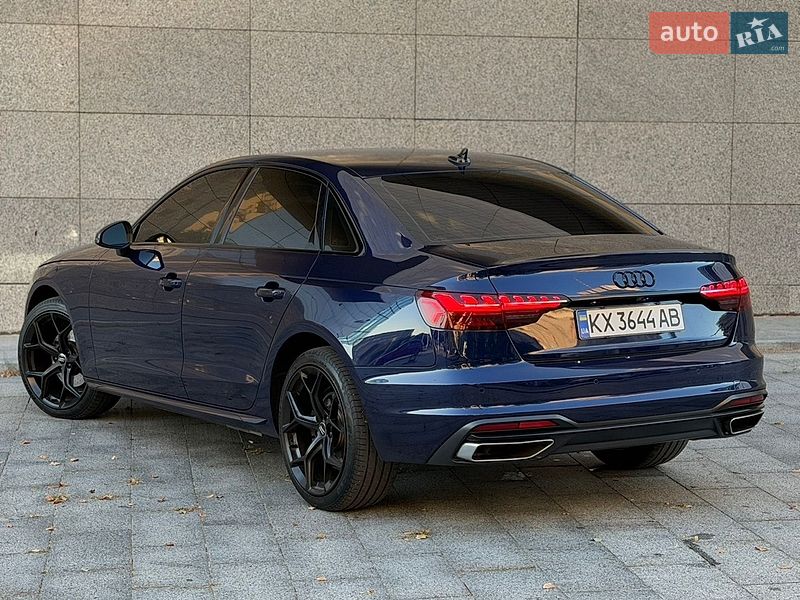 Седан Audi A4 2020 в Києві