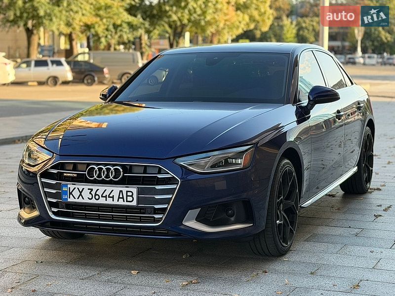 Седан Audi A4 2020 в Києві
