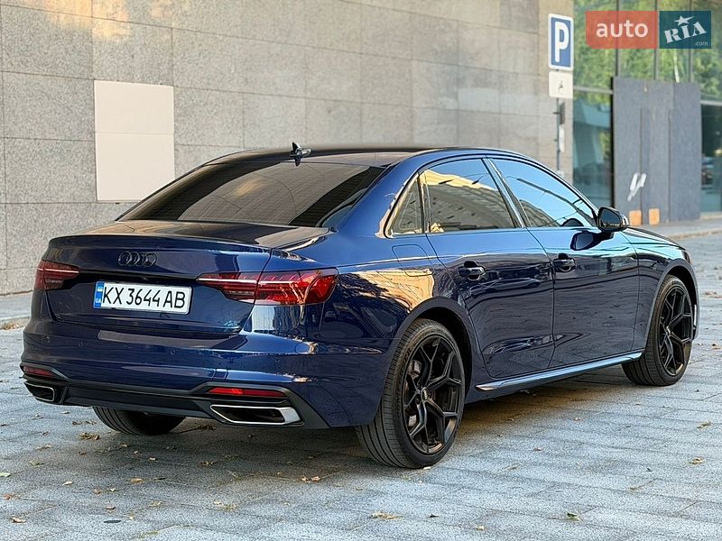 Седан Audi A4 2020 в Києві