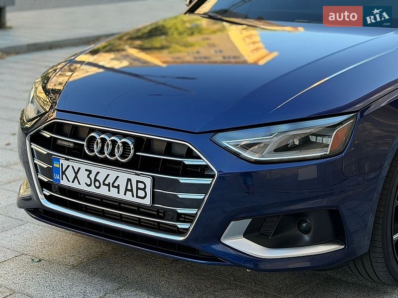 Седан Audi A4 2020 в Києві