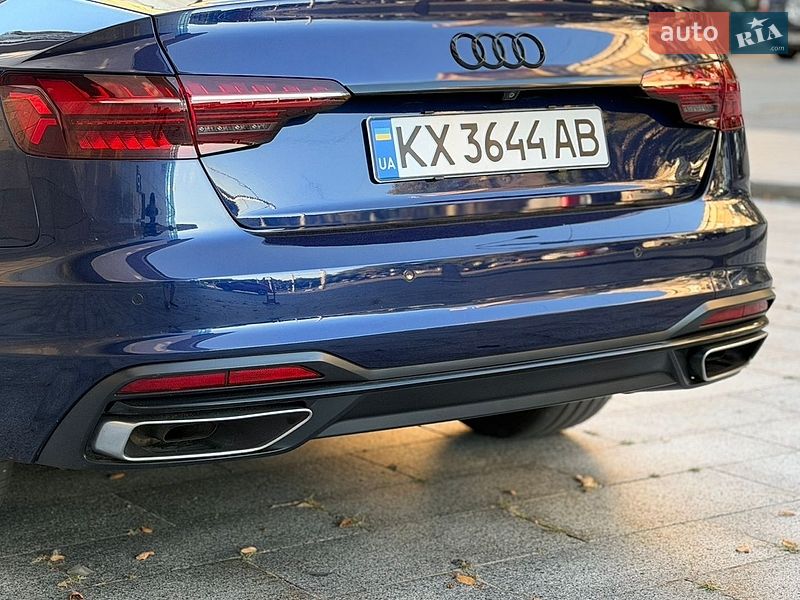 Седан Audi A4 2020 в Києві