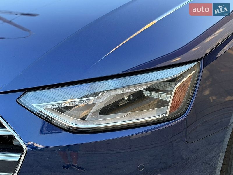 Седан Audi A4 2020 в Києві