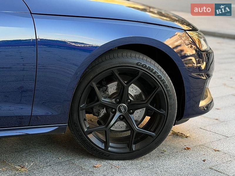 Седан Audi A4 2020 в Києві