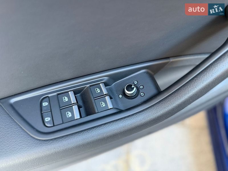 Седан Audi A4 2020 в Києві