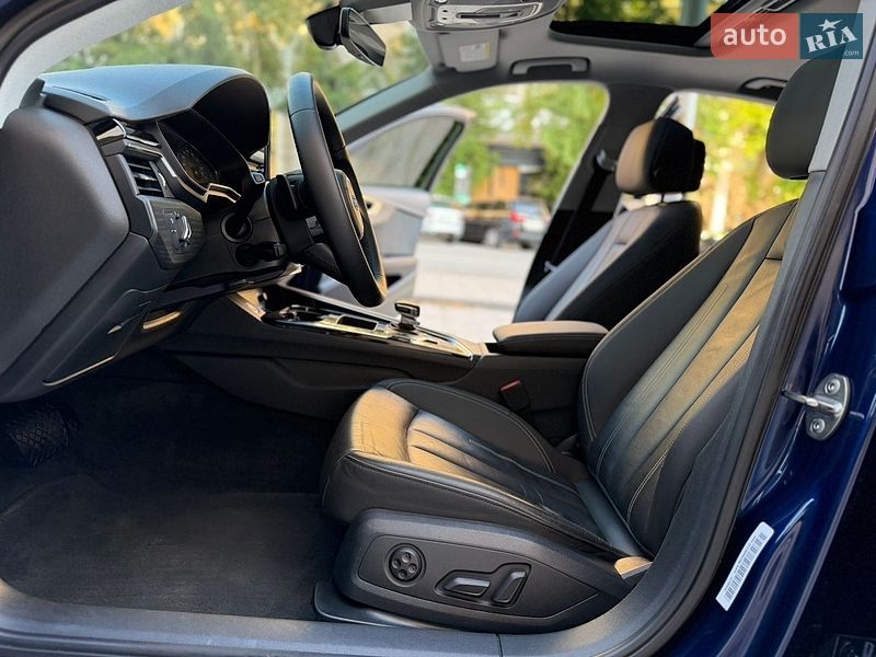 Седан Audi A4 2020 в Києві