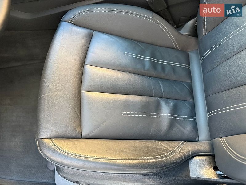 Седан Audi A4 2020 в Києві