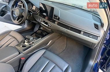 Седан Audi A4 2020 в Києві