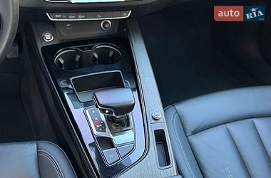 Седан Audi A4 2020 в Києві