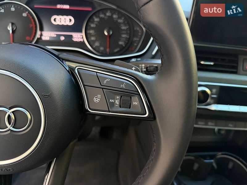 Седан Audi A4 2020 в Києві