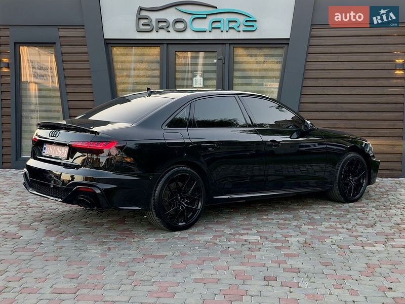 Седан Audi A4 2020 в Вінниці