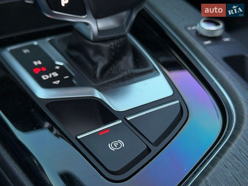 Седан Audi A4 2020 в Вінниці
