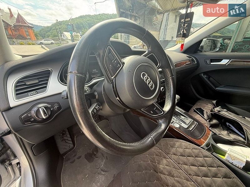 Седан Audi A4 2015 в Надворной