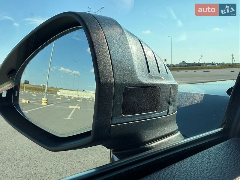 Универсал Audi A4 2017 в Львове
