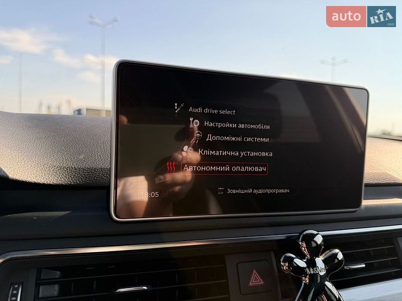Универсал Audi A4 2017 в Львове