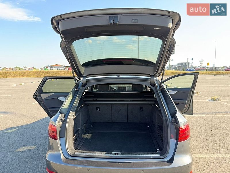 Универсал Audi A4 2017 в Львове