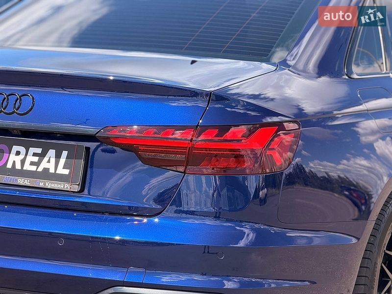 Седан Audi A4 2021 в Кривом Роге