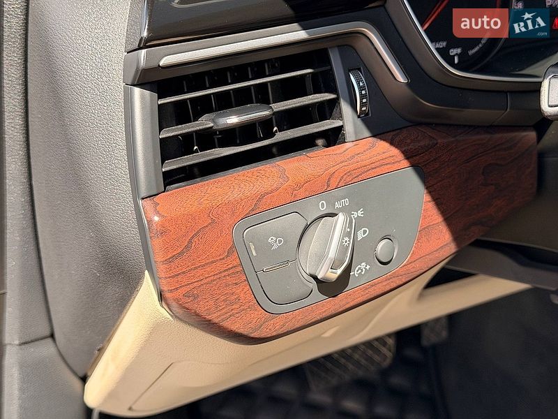 Седан Audi A4 2021 в Кривом Роге