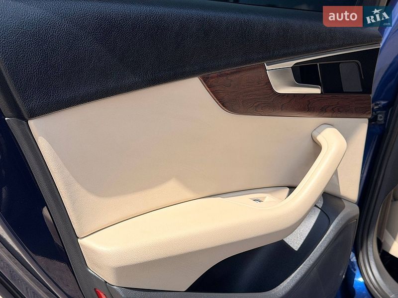 Седан Audi A4 2021 в Кривом Роге