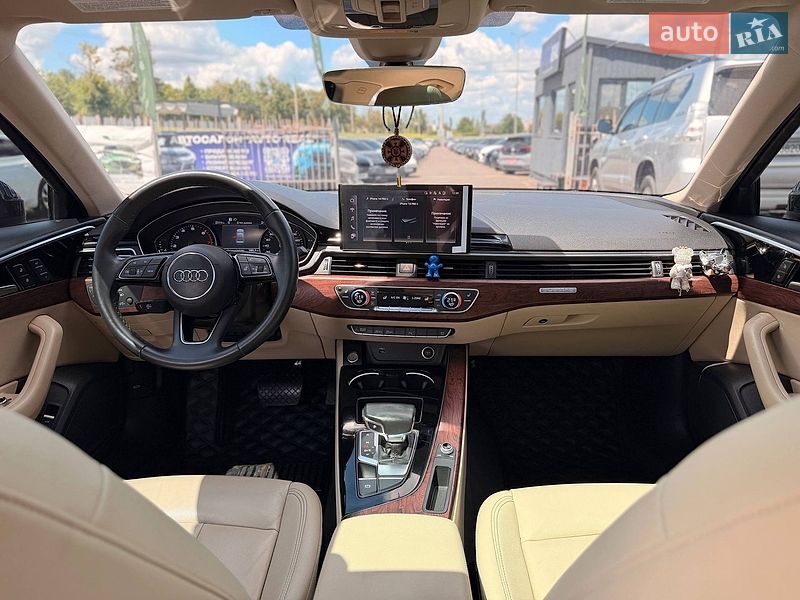 Седан Audi A4 2021 в Кривом Роге