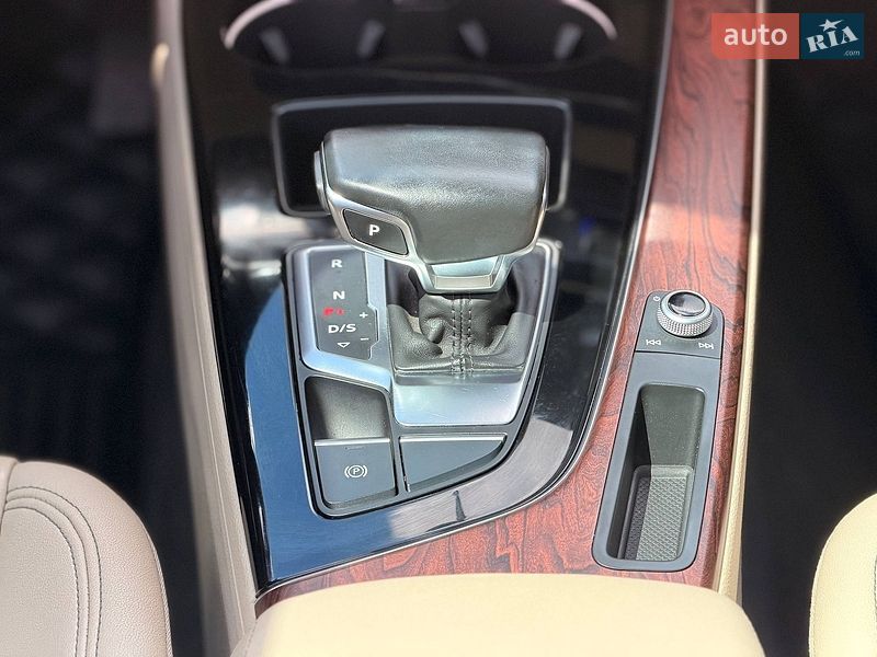Седан Audi A4 2021 в Кривом Роге