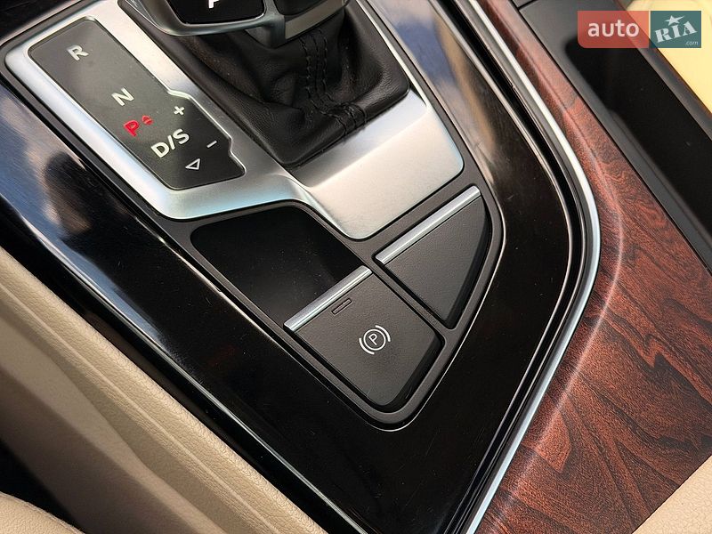 Седан Audi A4 2021 в Кривом Роге